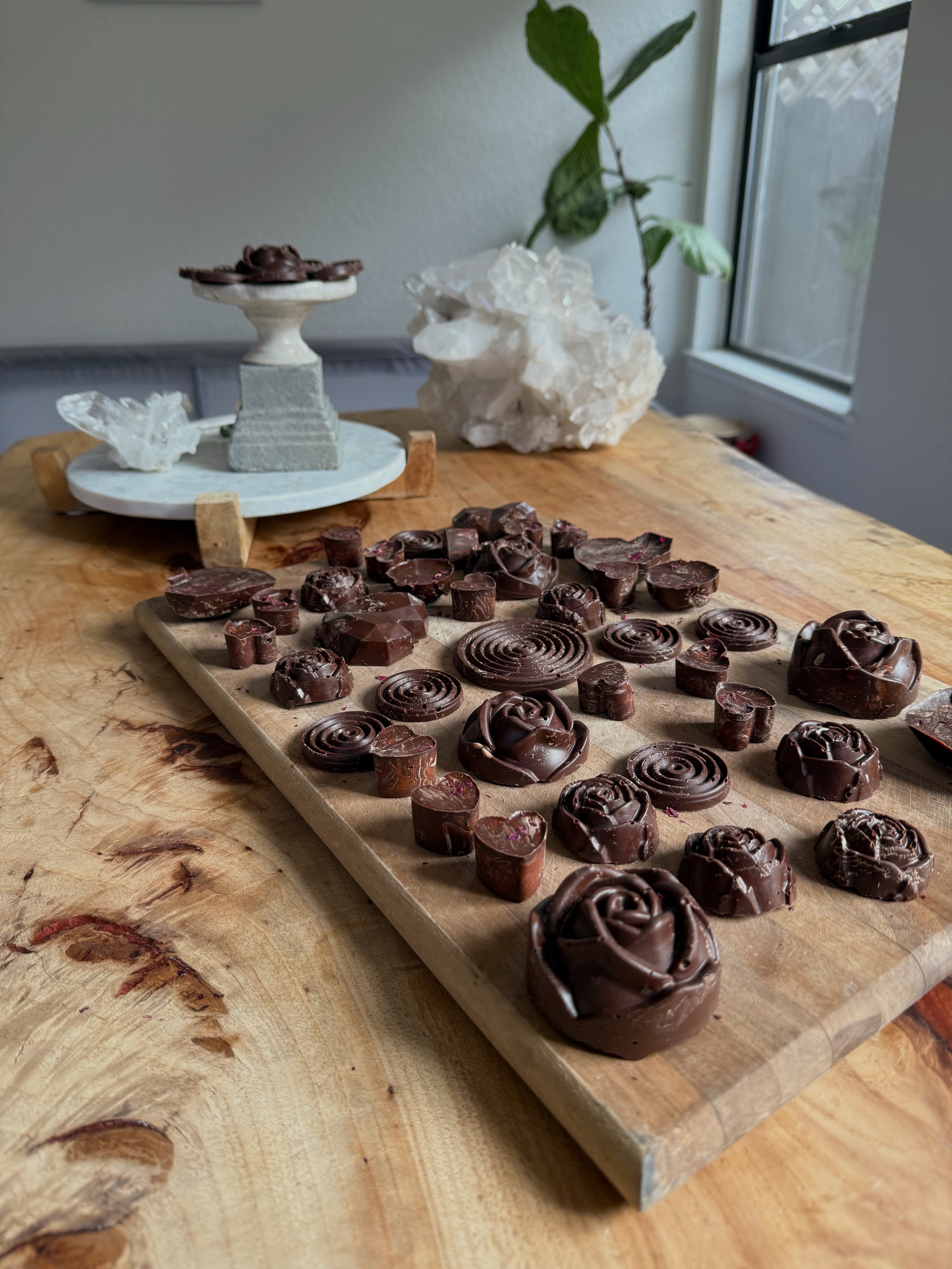 WANA HEY Rose Ceremonial Cacao – Handcrafted – 150 grams